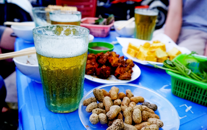 bia-hoi-ha-noi-quan-nao-chuan-moi-ngon-khong-phan-dang-cap-hnp